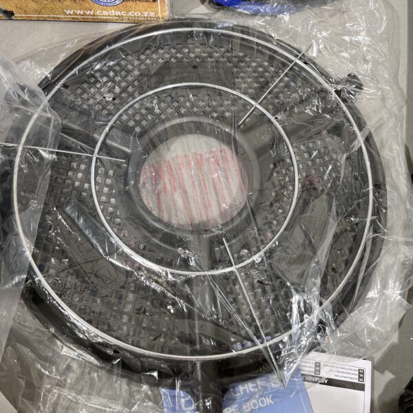 Cadac Carri Chef 2 Braai Grill/Pot Combo 13B7P(50) 50mbar