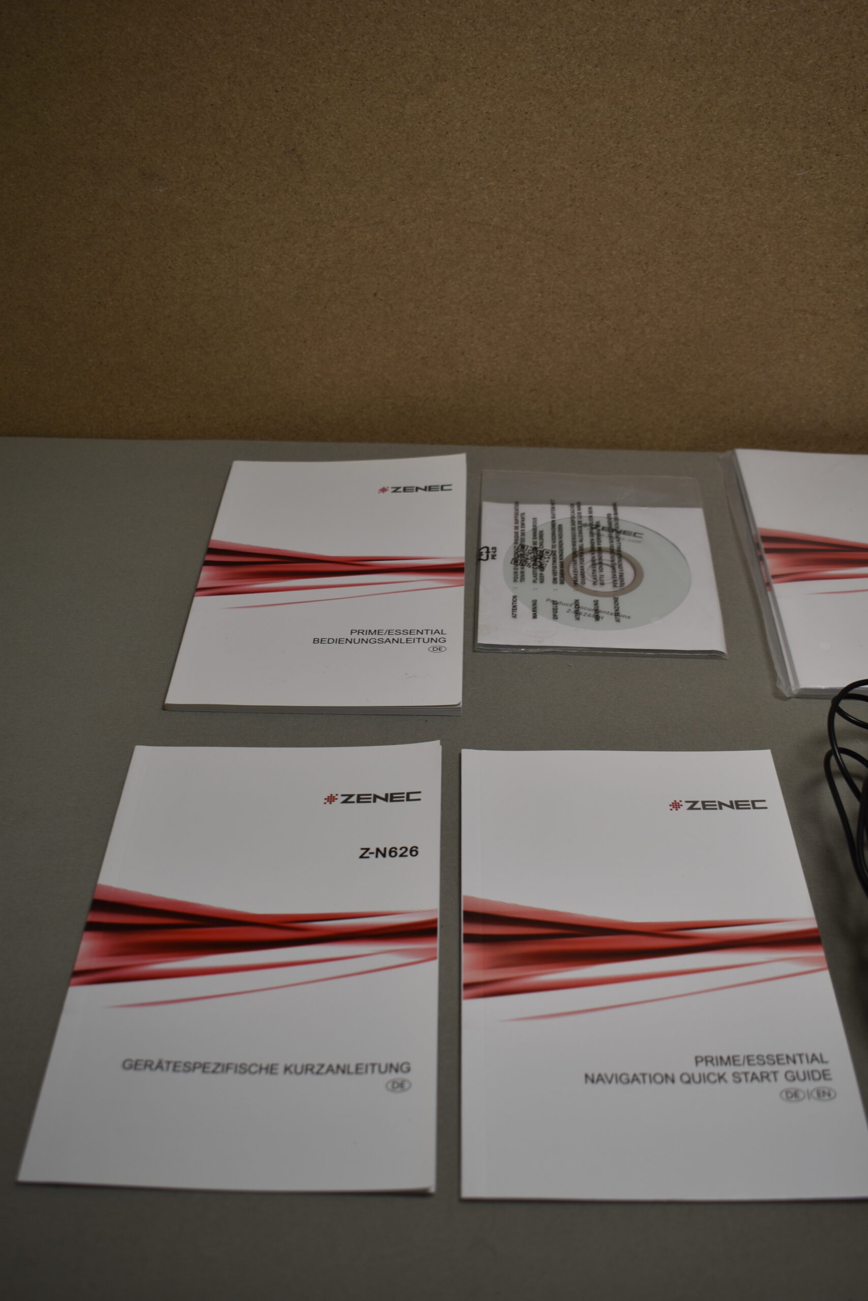 Zenec Z-N 626 Navigationsgerät