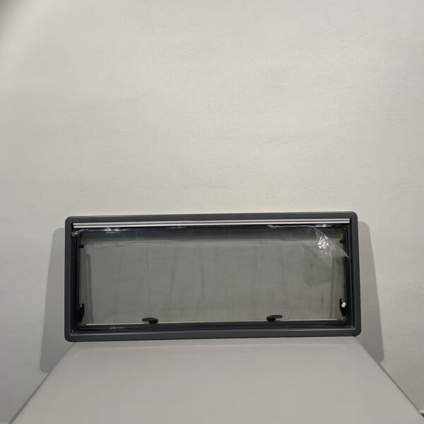 Dometic S4 Ausstellfenster 1450mm x 600mm, mit Rollo und Fliegennetz