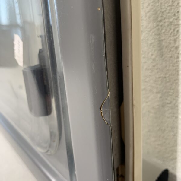 Dometic S4 Ausstellfenster 1450mm x 600mm, mit Rollo und Fliegennetz