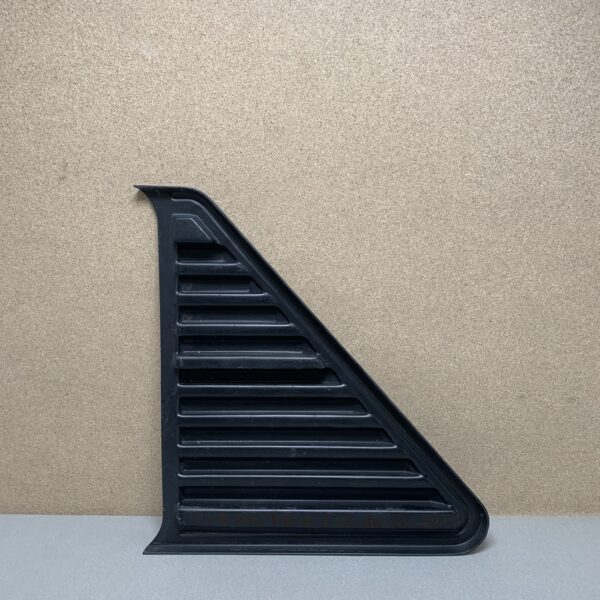 Fensterblende Clouliner Niesmann + Bischoff