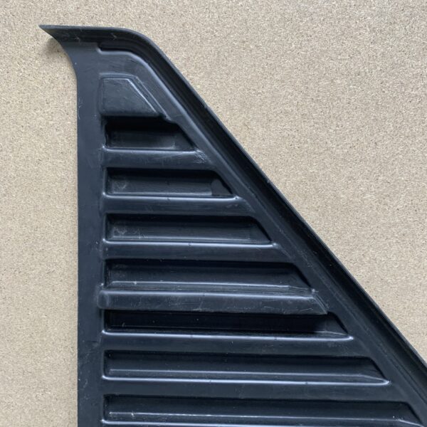 Fensterblende Clouliner Niesmann + Bischoff