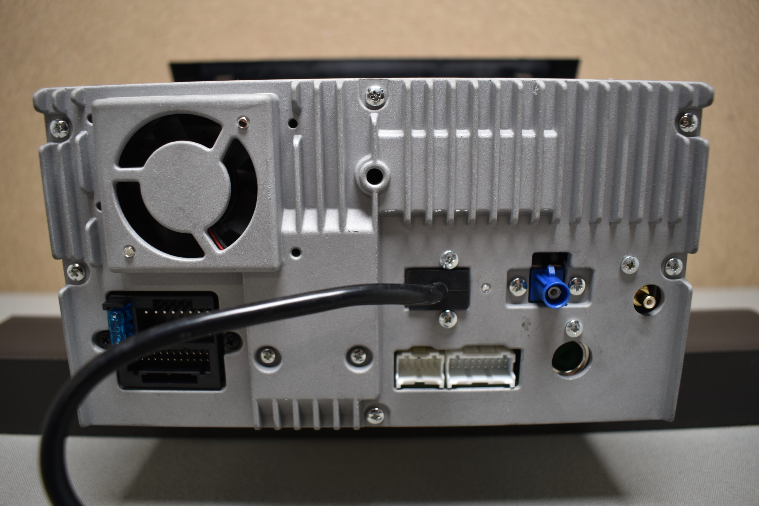 Zenec ZE 3726 MH-0-7 Navigationsgerät