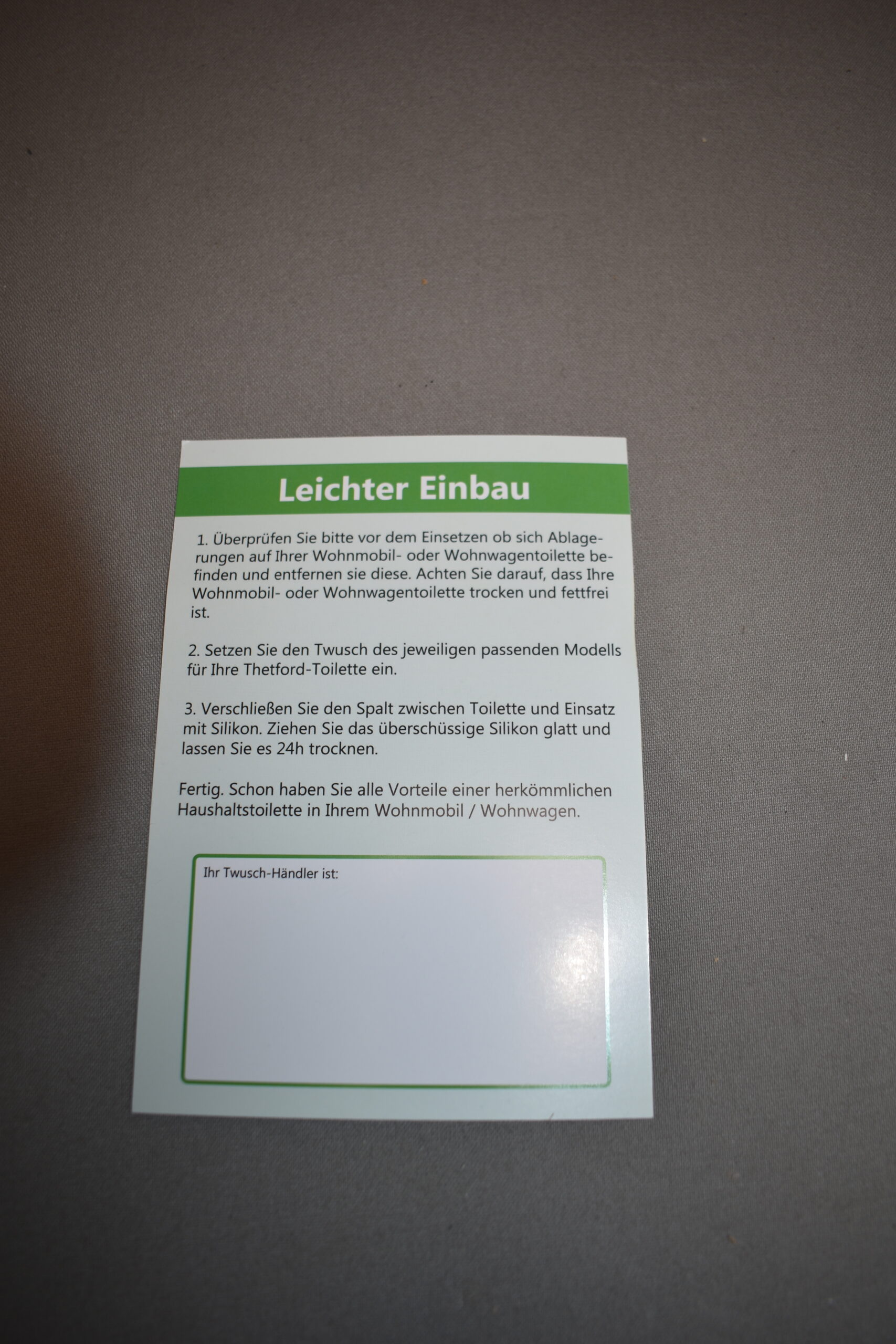 Twusch 3.0 Porzellaneinsatz für Toilette Thetford C260