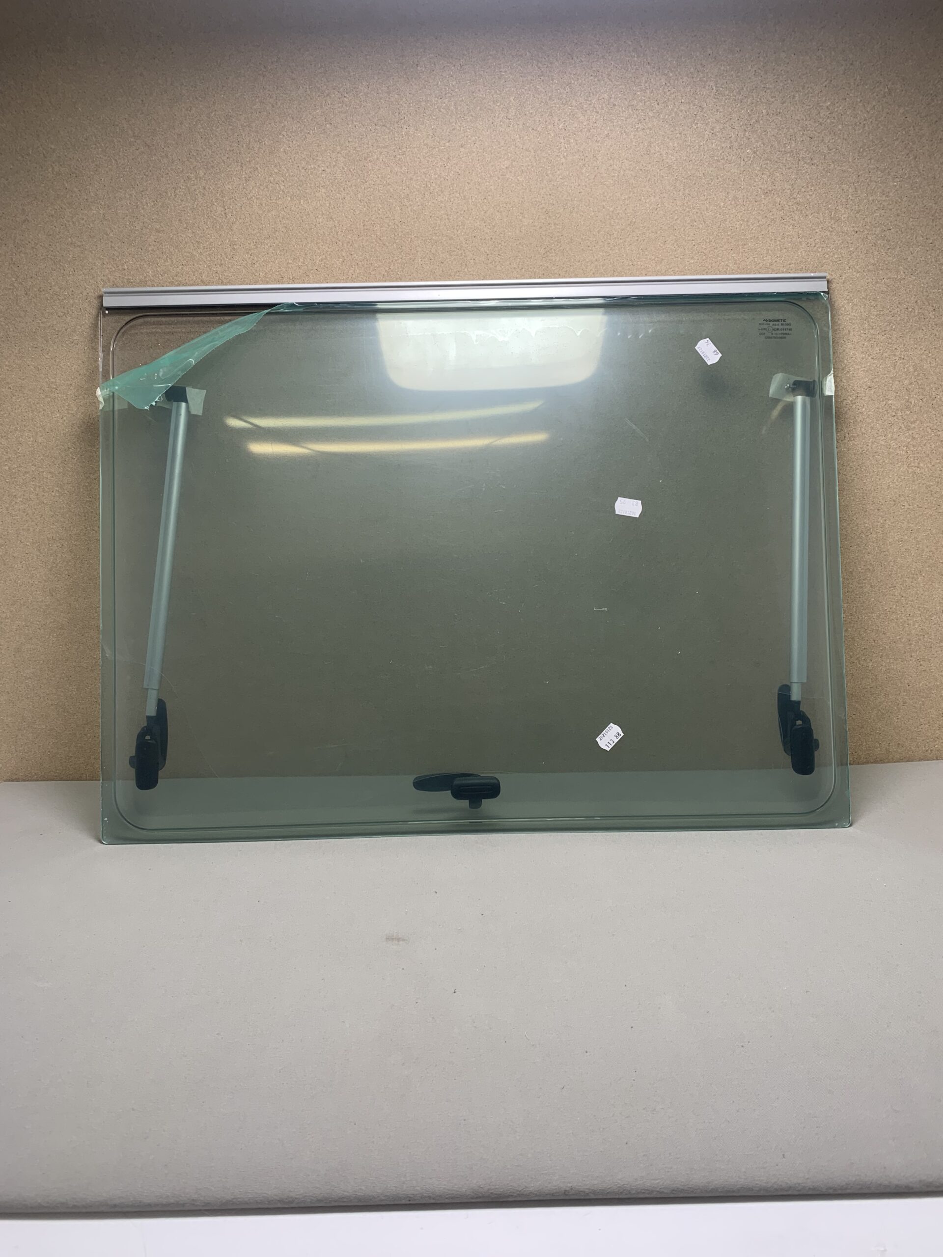 Carbest Ausstellfenster RW Van 960x450mm gewölbt