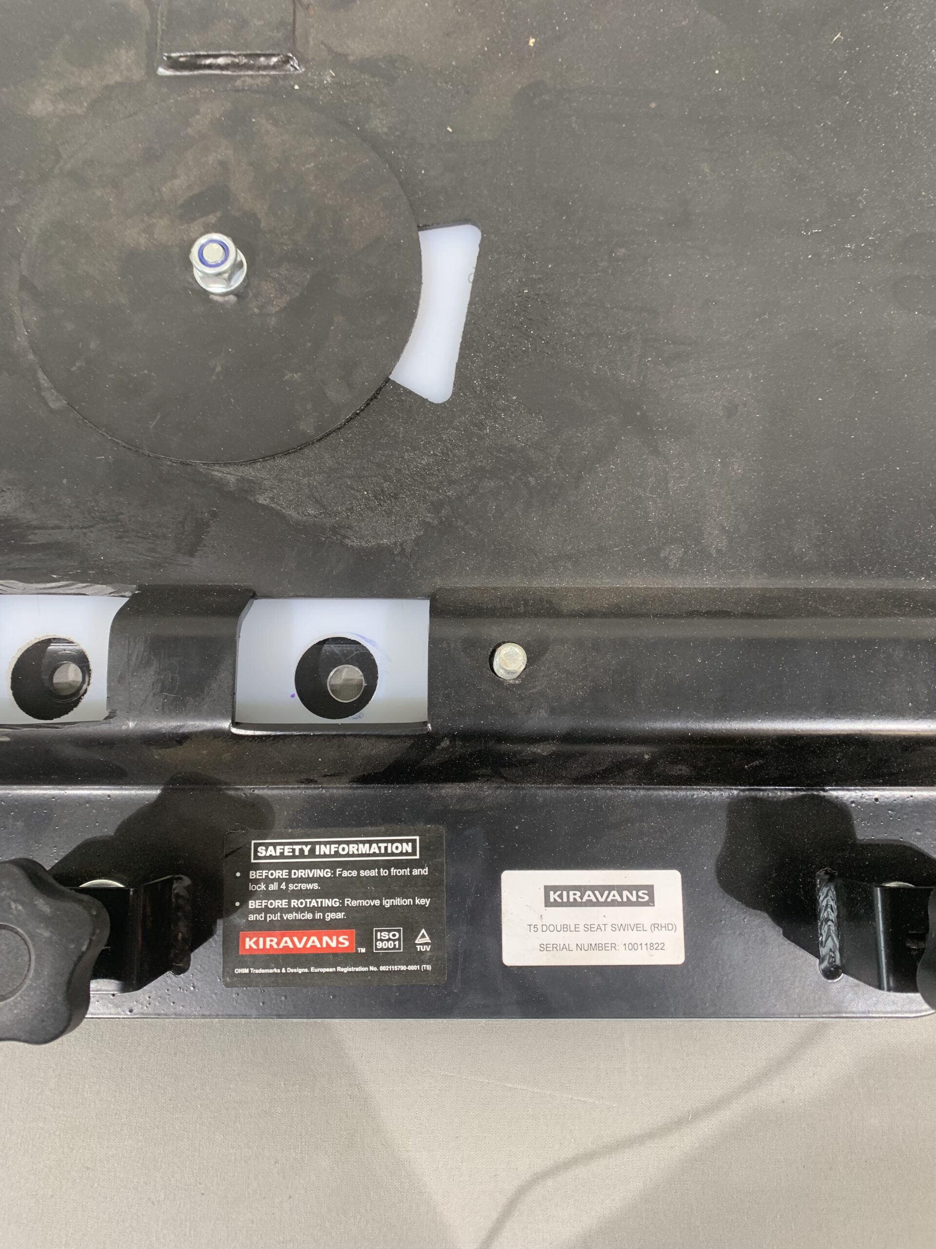 Kiravans Drehkonsole Doppelsitz-Links T5