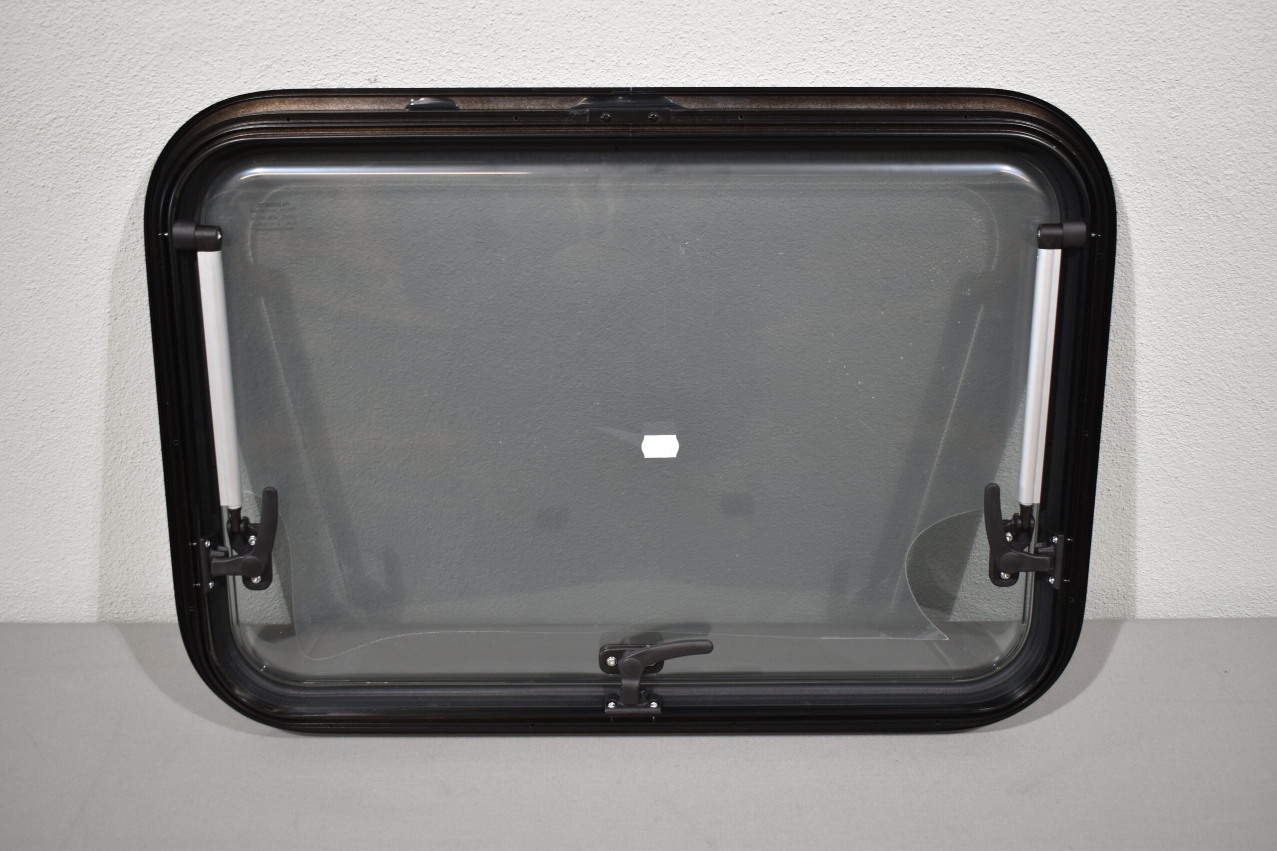 Dometic Ausstellfenster S7 Alurahmen schwarz 650 x 450 mm