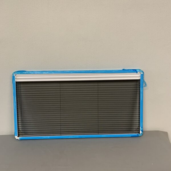 Carbest Innenrahmen für RW ECO mit Insektenschutz und Verdunklungssysteme 1000x500mm