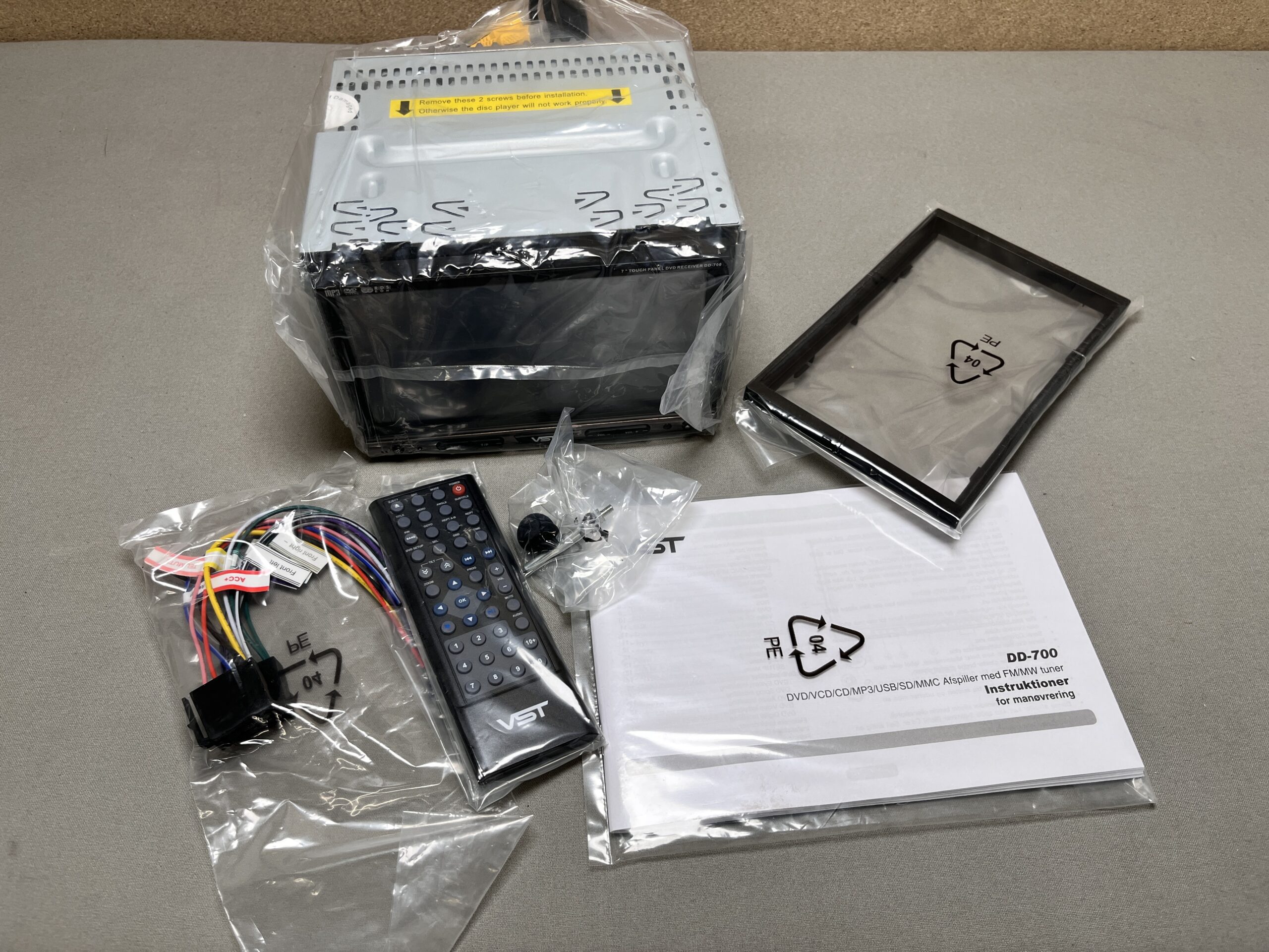 VST DD-700 Infotainment System