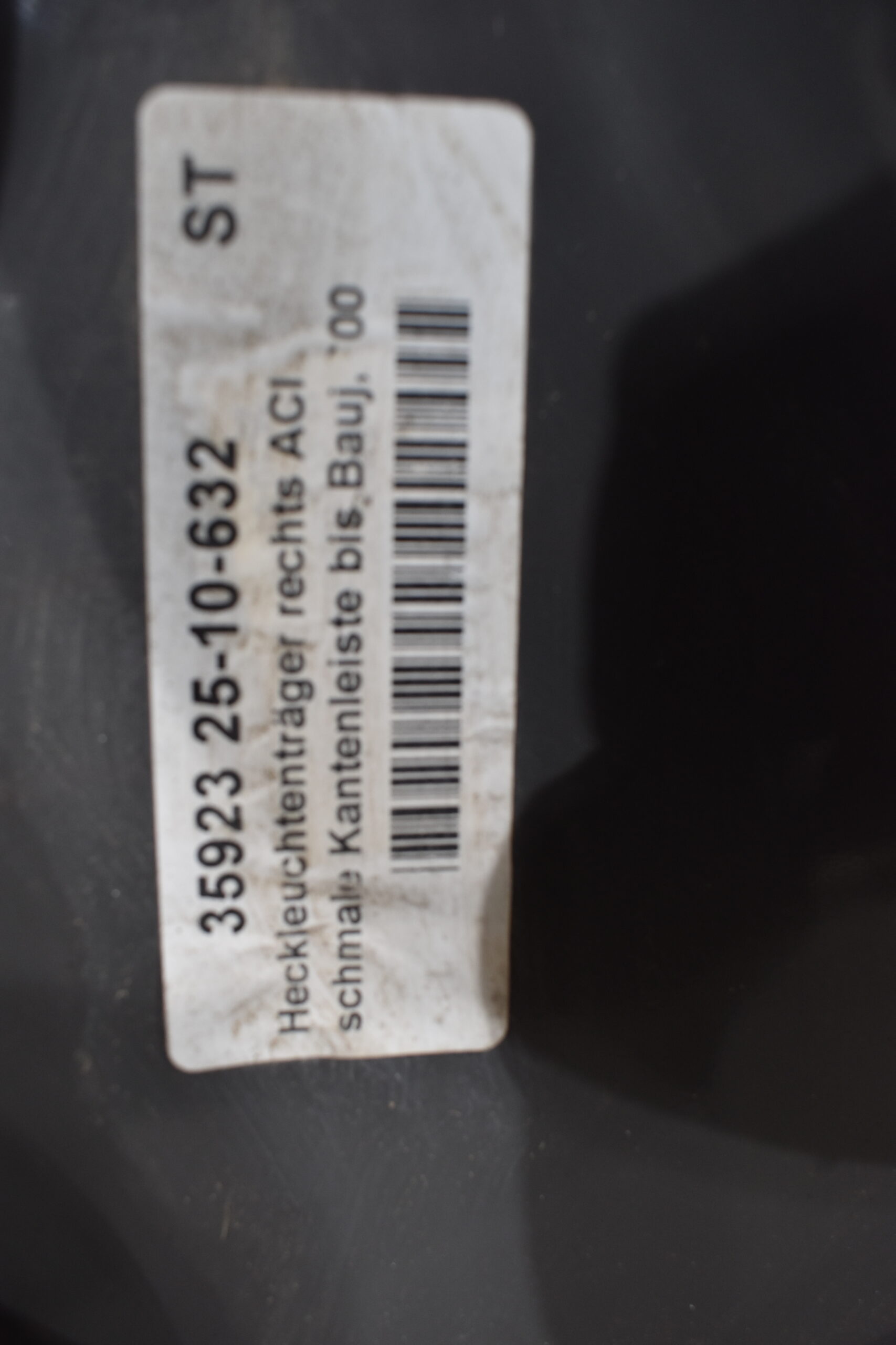 Heckleuchtenträger rechts ACI 35923 25-10-632