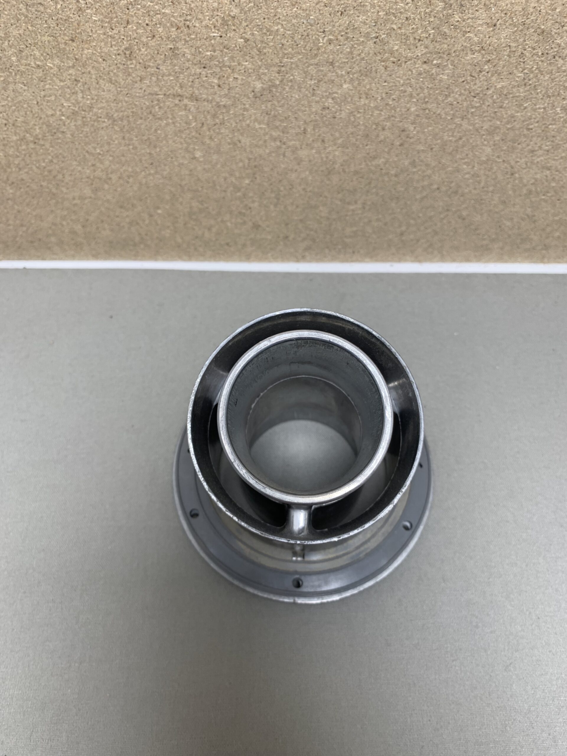 Abgaskamin Alde Weiß