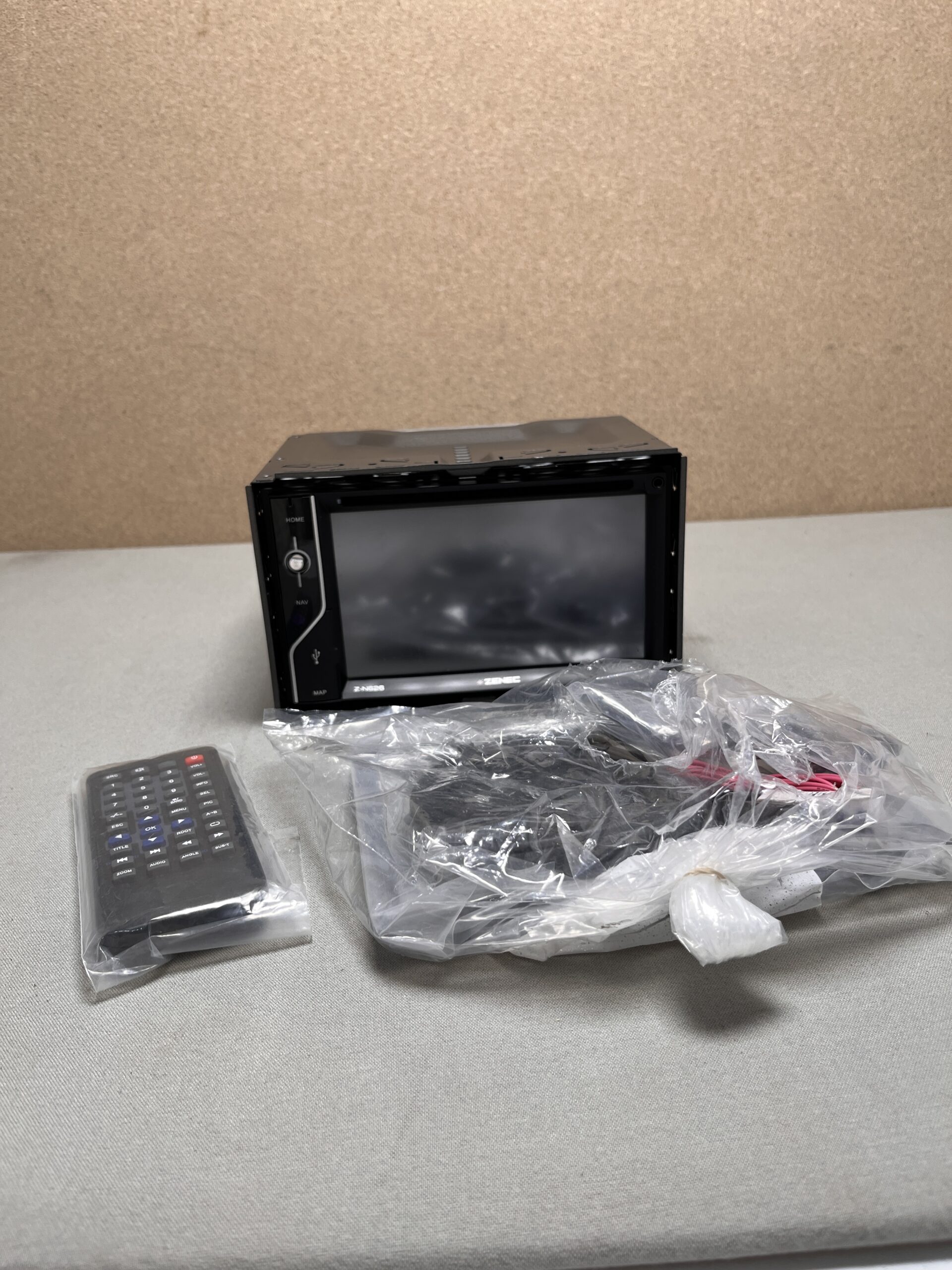 Zenec Z-N626 Naviceiver