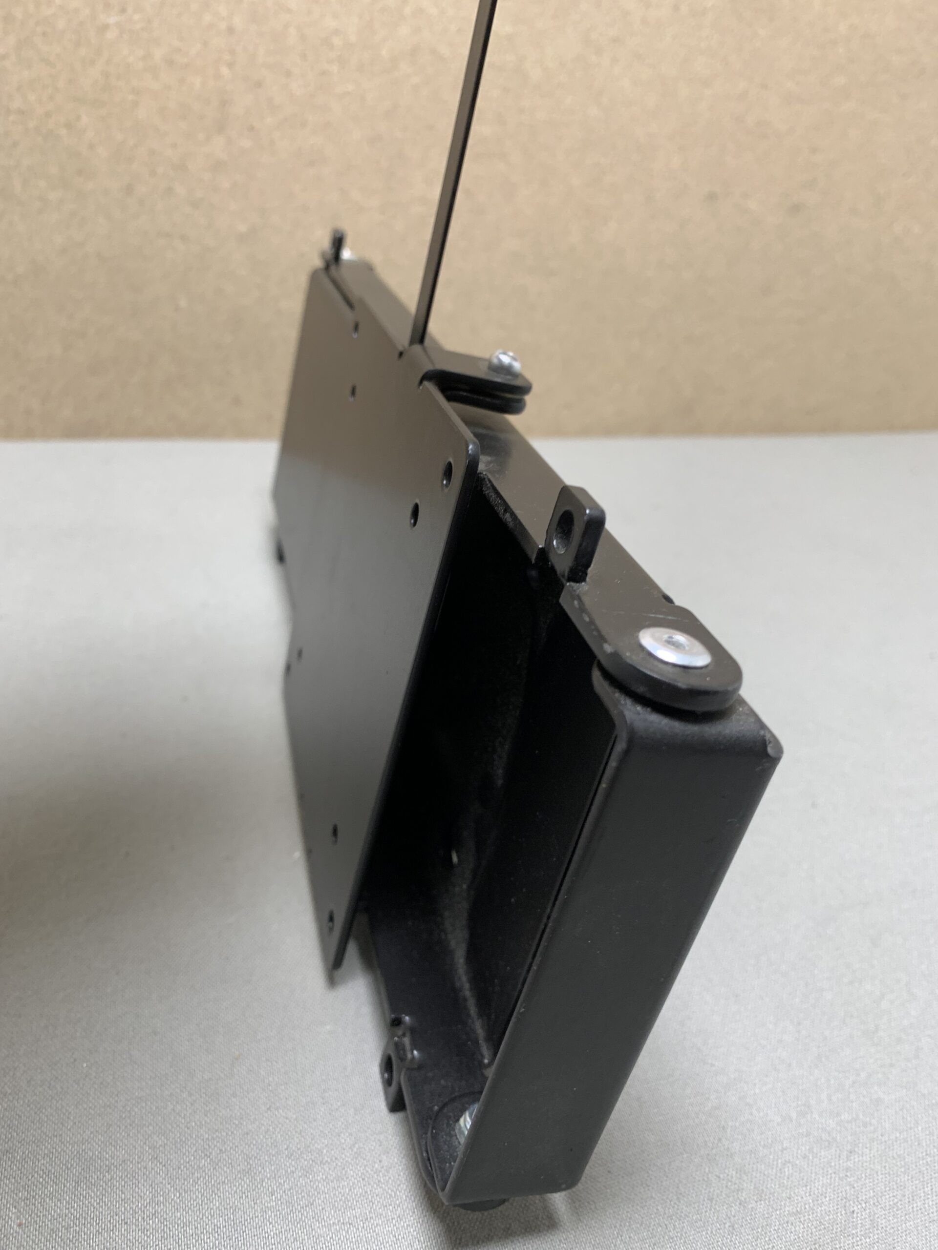 TV-Halter Caratec Felx