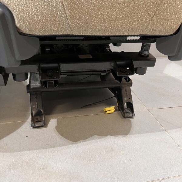 Isri Fiat Ducato Fahrersitz & Beifahrersitz mit Drehkonsole Jumper Boxer Camper