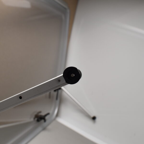 Ausstellfenster Dometic 900 x 550 mm