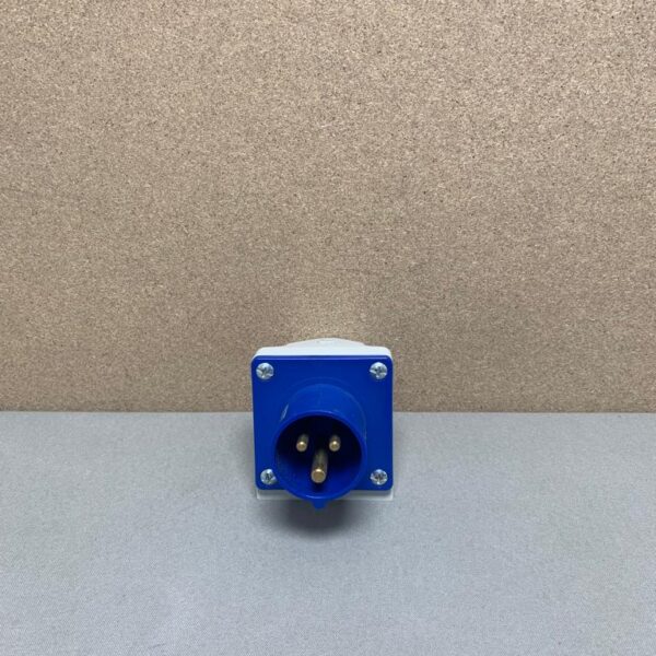 Strom-Steckdose Wohnmobil