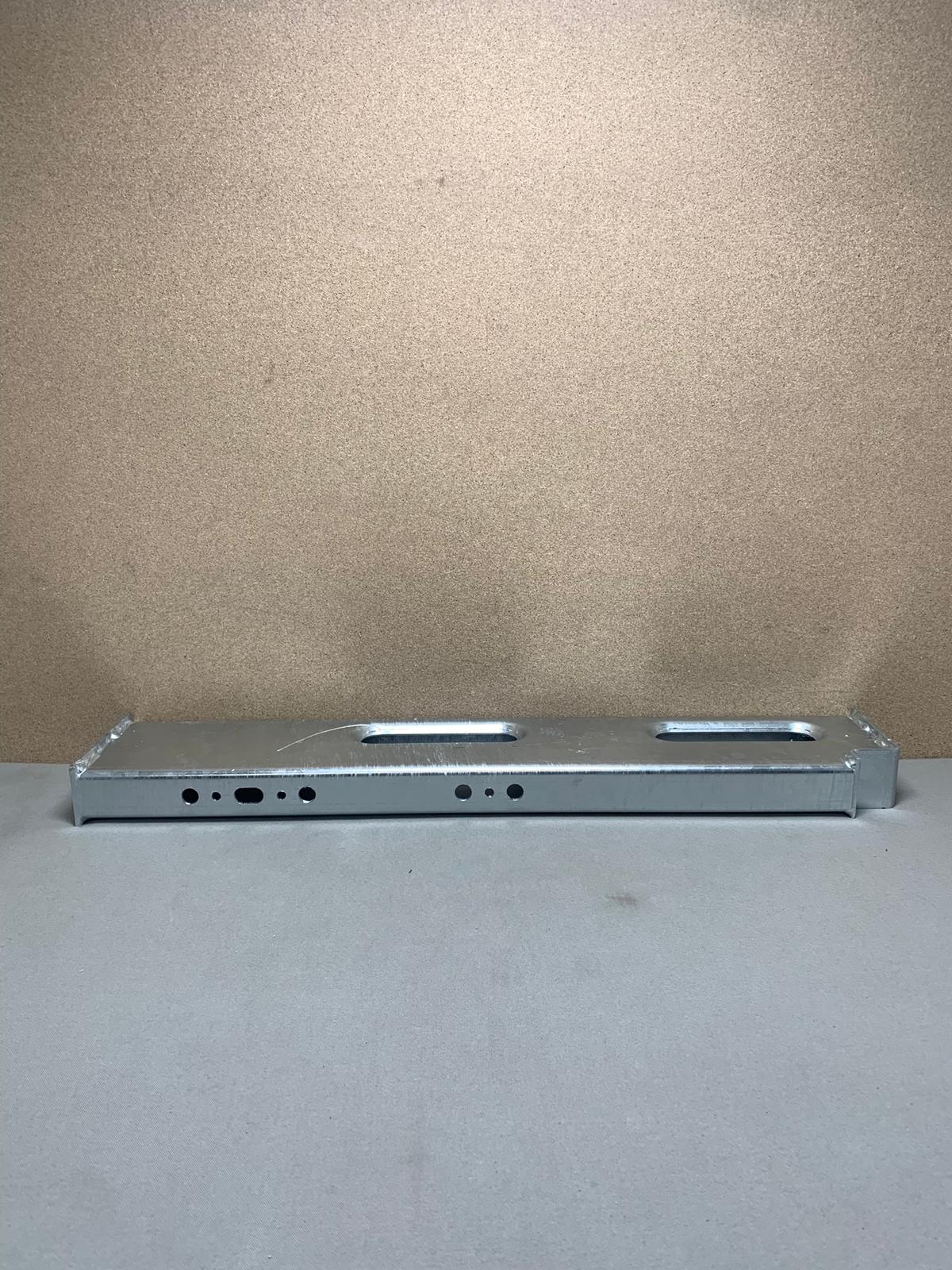 Hecktraverse ALKO N+B Arto – Bild 2