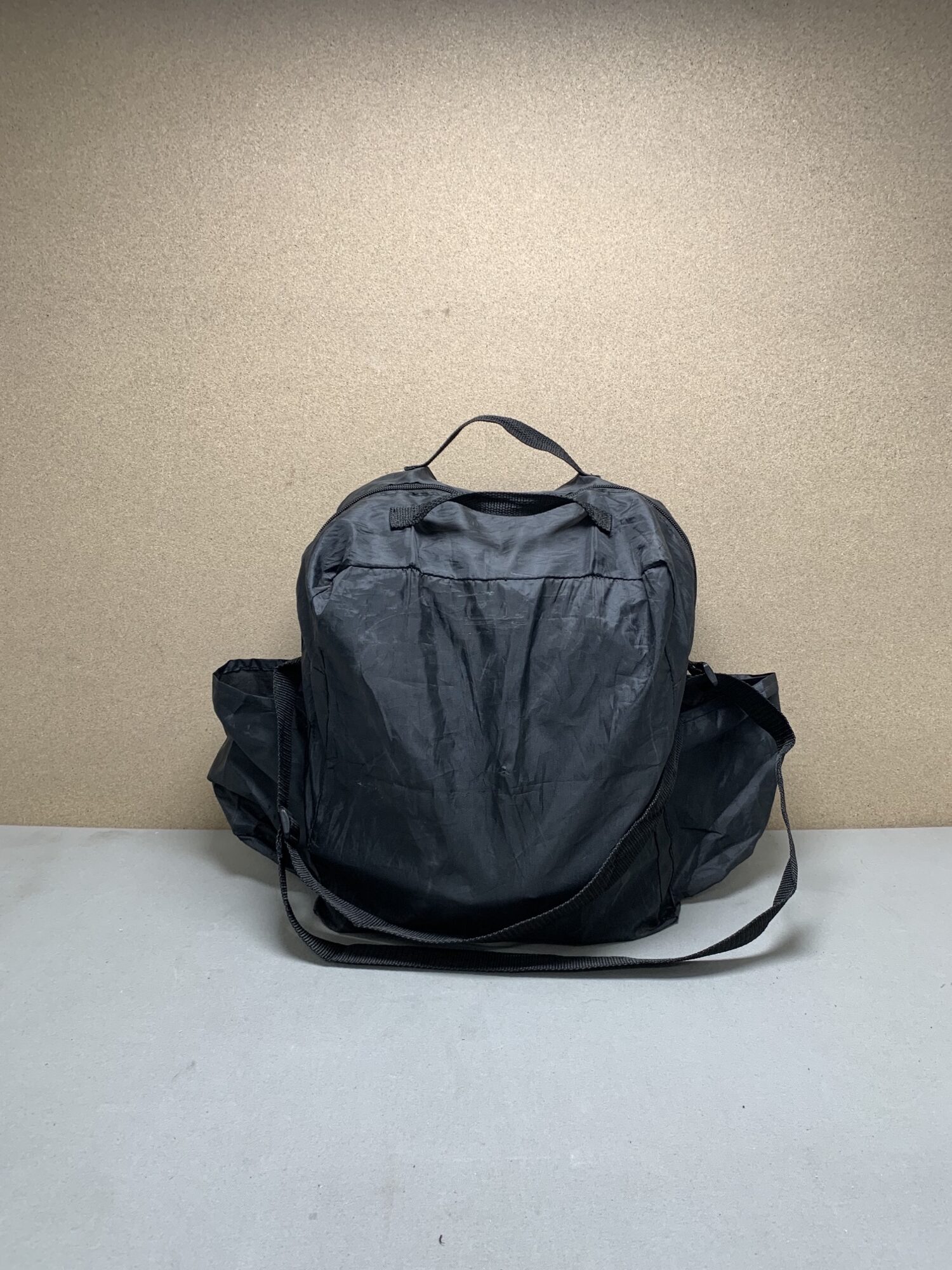 Gasgrill mit Gussplatte