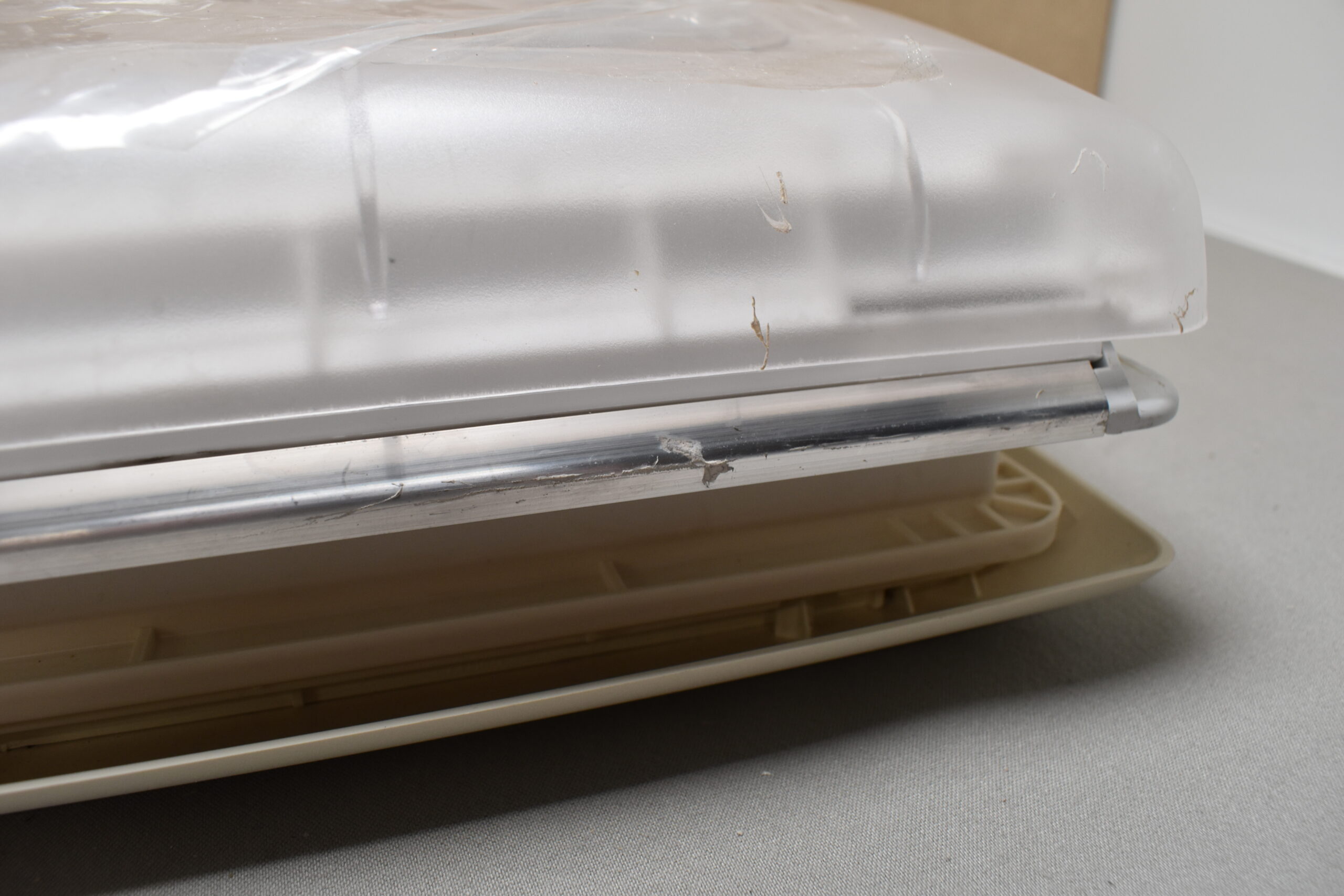 Lüfter Dachluke Thule 40x40cm