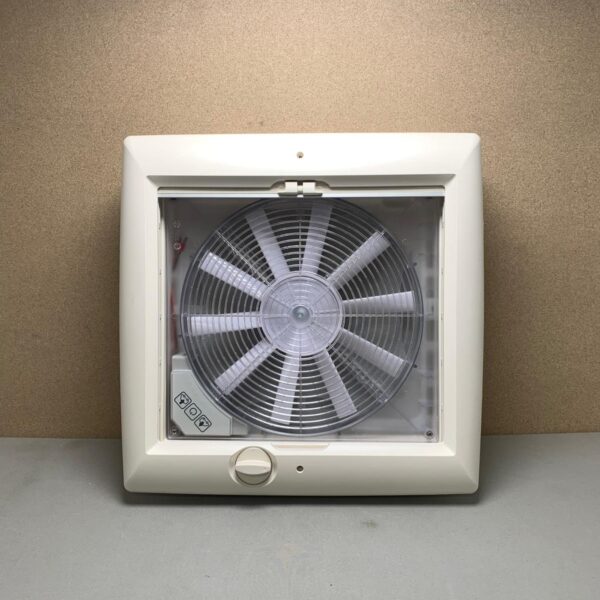 Thule Dachlüfter 40x40cm weiß