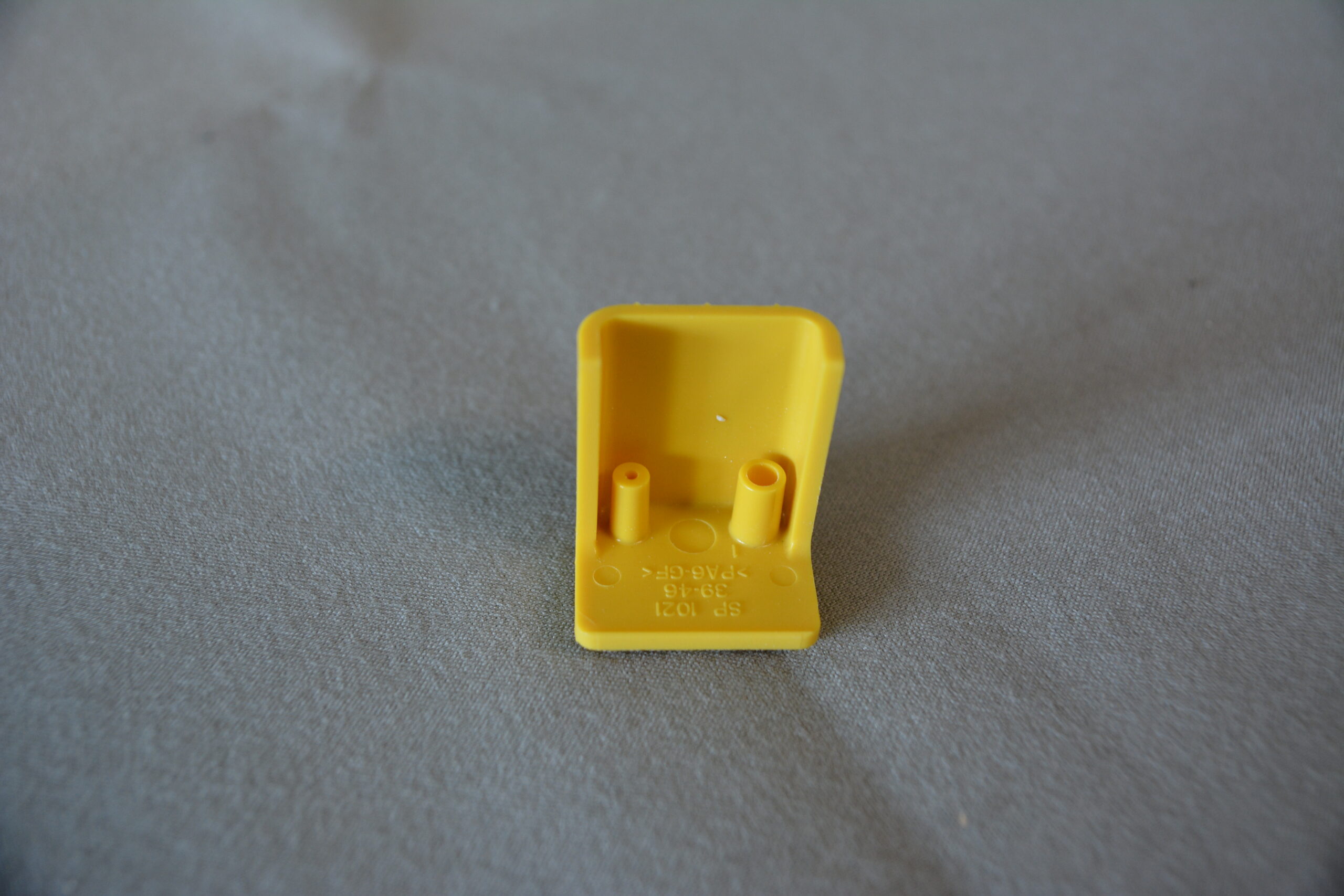 Dometic Heki mit Rollo und Fliegengitter