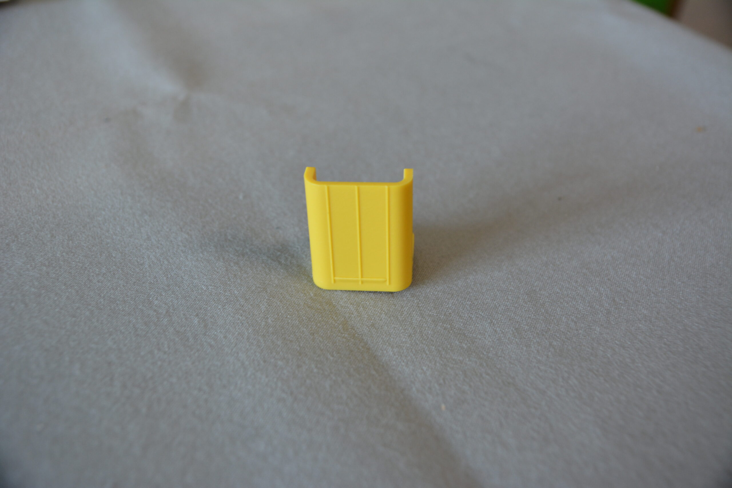 Dometic Heki mit Rollo und Fliegengitter