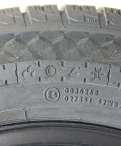 Continental Van Contact Camper 255/55R18