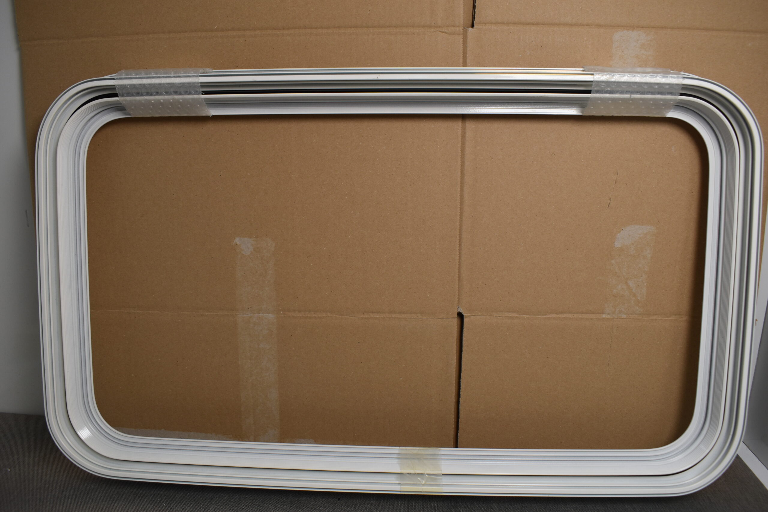 Klappenrahmen weiß 800x460 mm