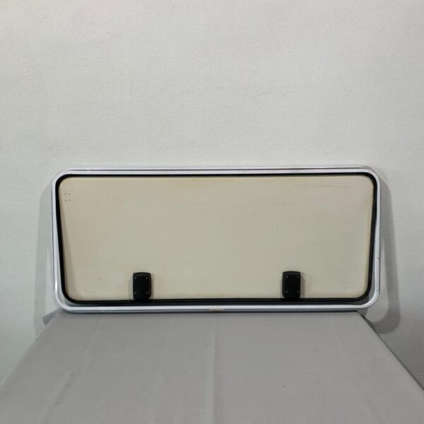 Serviceklappe/Außenklappe 1500x650