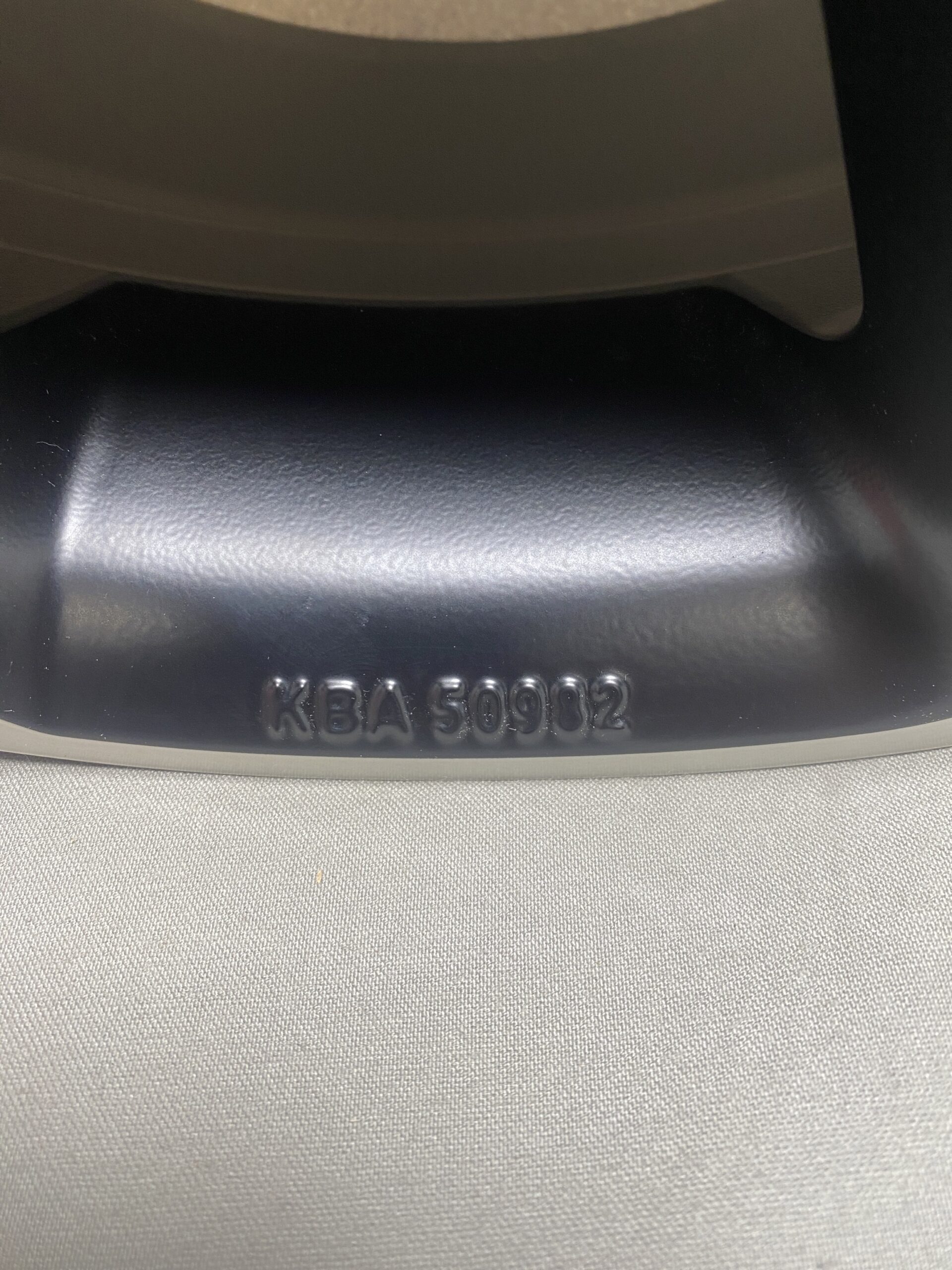 Goldschmitt Felge Niesmann & Bischoff Emblem Nabendeckel KBA50982 7,5Jx18H2