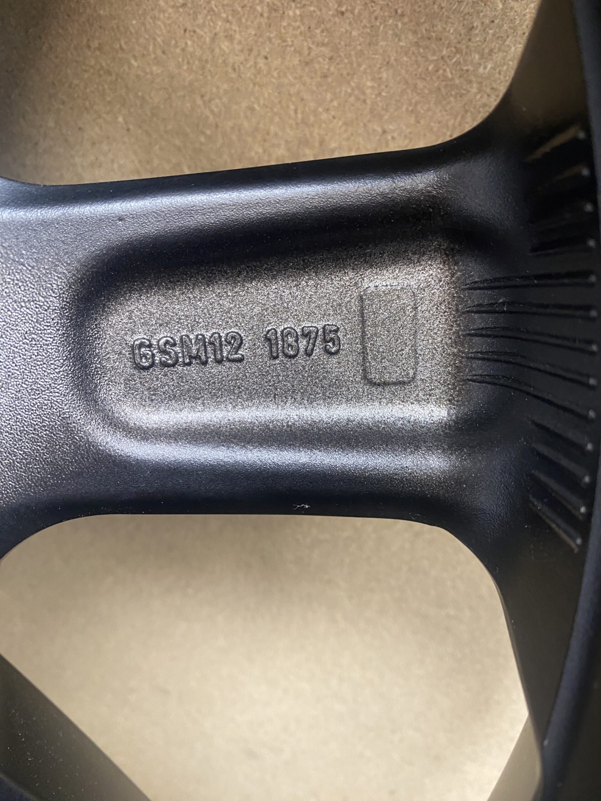 Goldschmitt Felge Niesmann & Bischoff Emblem Nabendeckel KBA50982 7,5Jx18H2