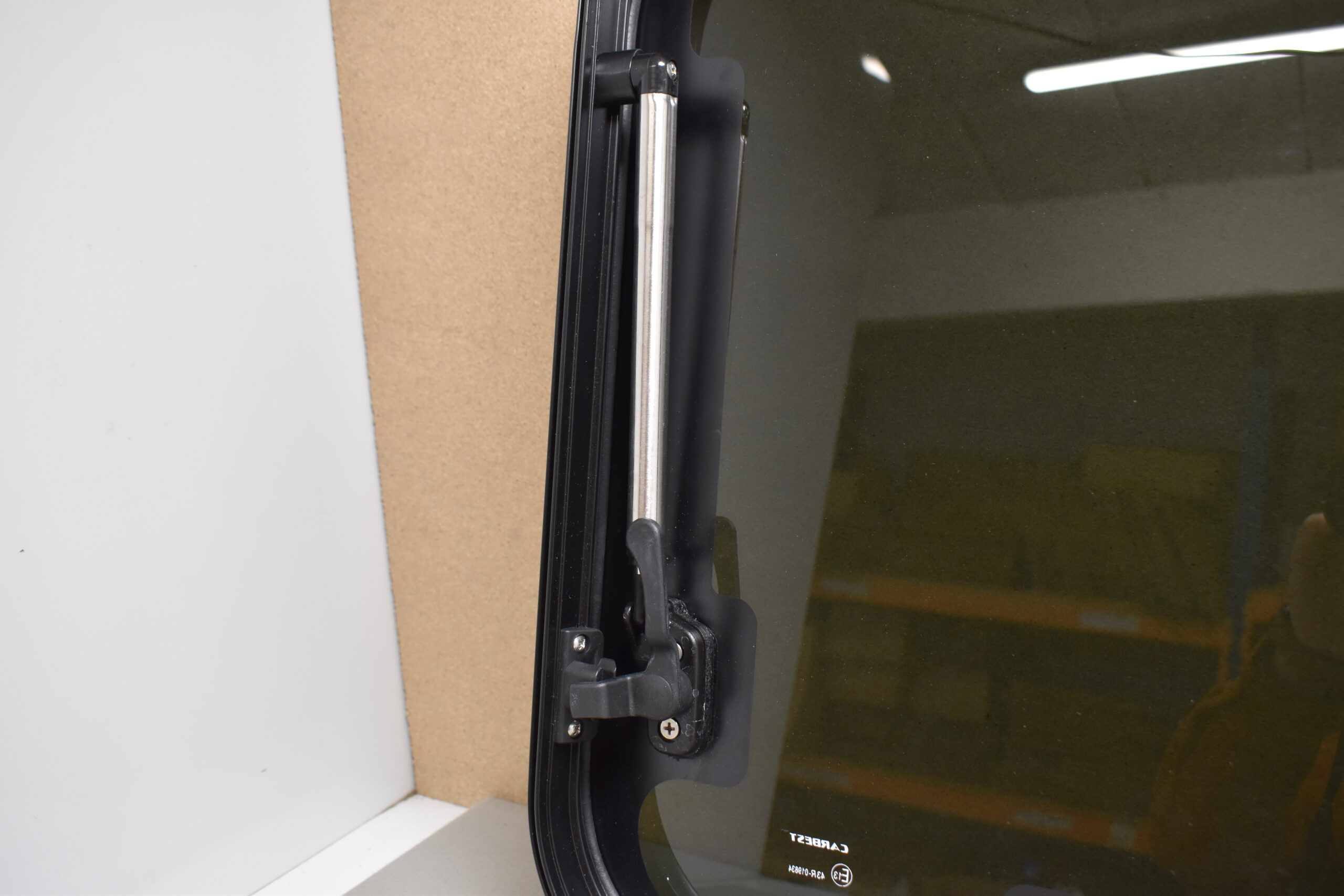 Carbest Ausstellfenster RW ECO, 800x450mm