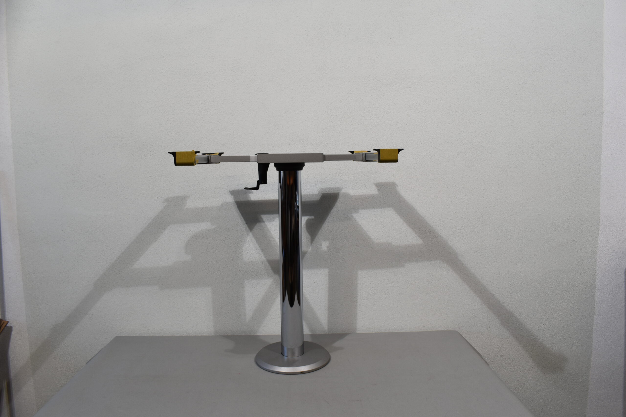 Ilse Technik Tischgestell 3993CHR, grau