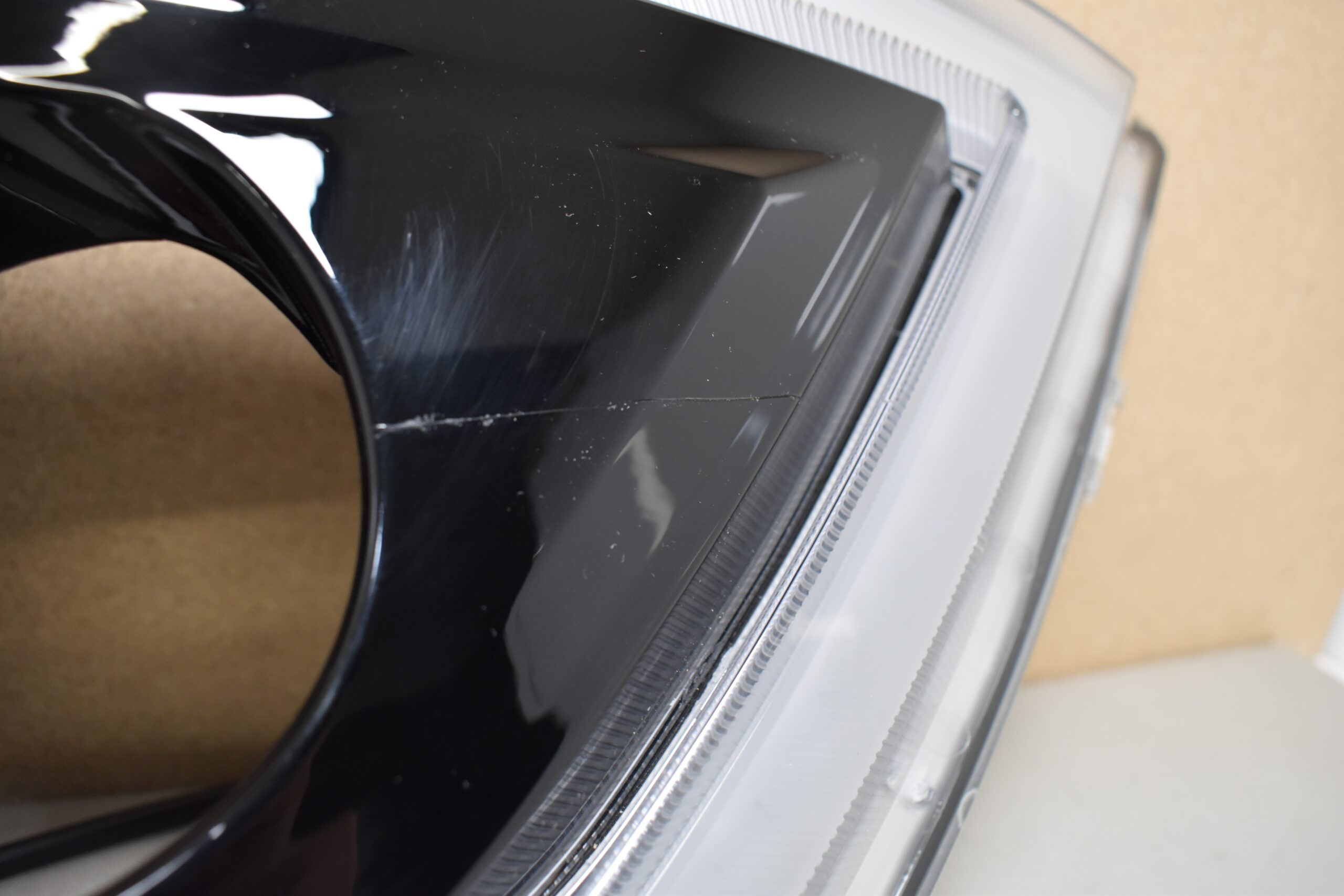 LED-Tagfahrflicht-Scheinwerferblende links, schwarz