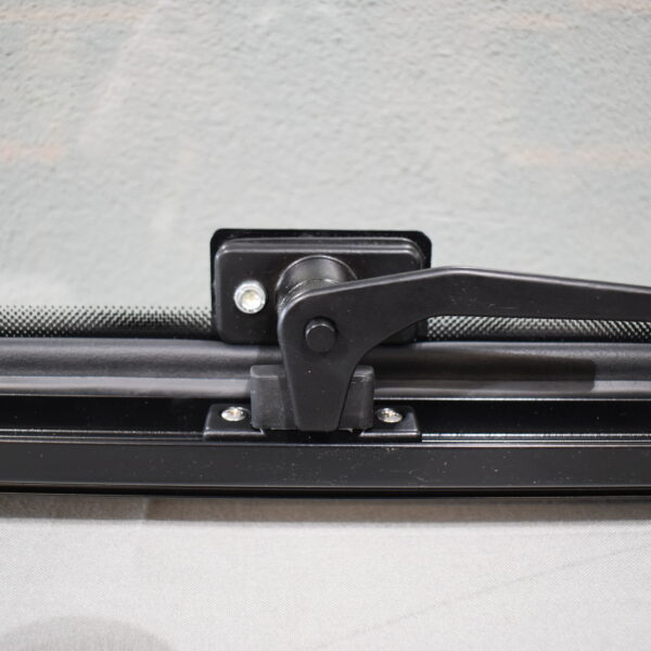 Mekuwa Ausstellfenster 1400x600 mm