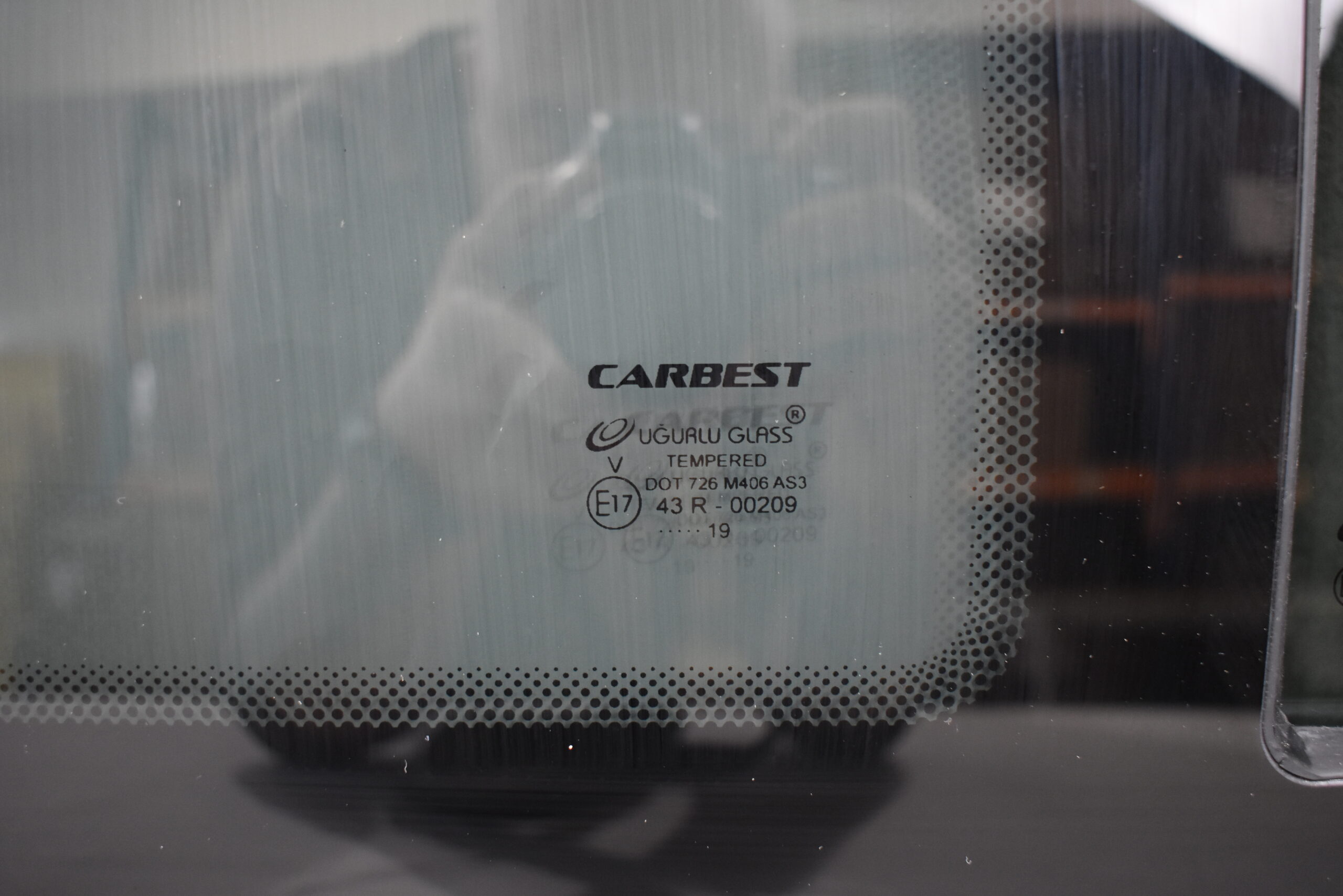 Carbest Schiebefenster T5 / T6 1135x585 mm schwarz