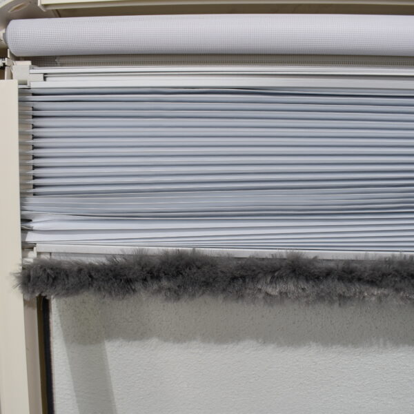 Remiflair 4 Kombi-Rollo MJ19-Renault T Bughaubenfenster weiß