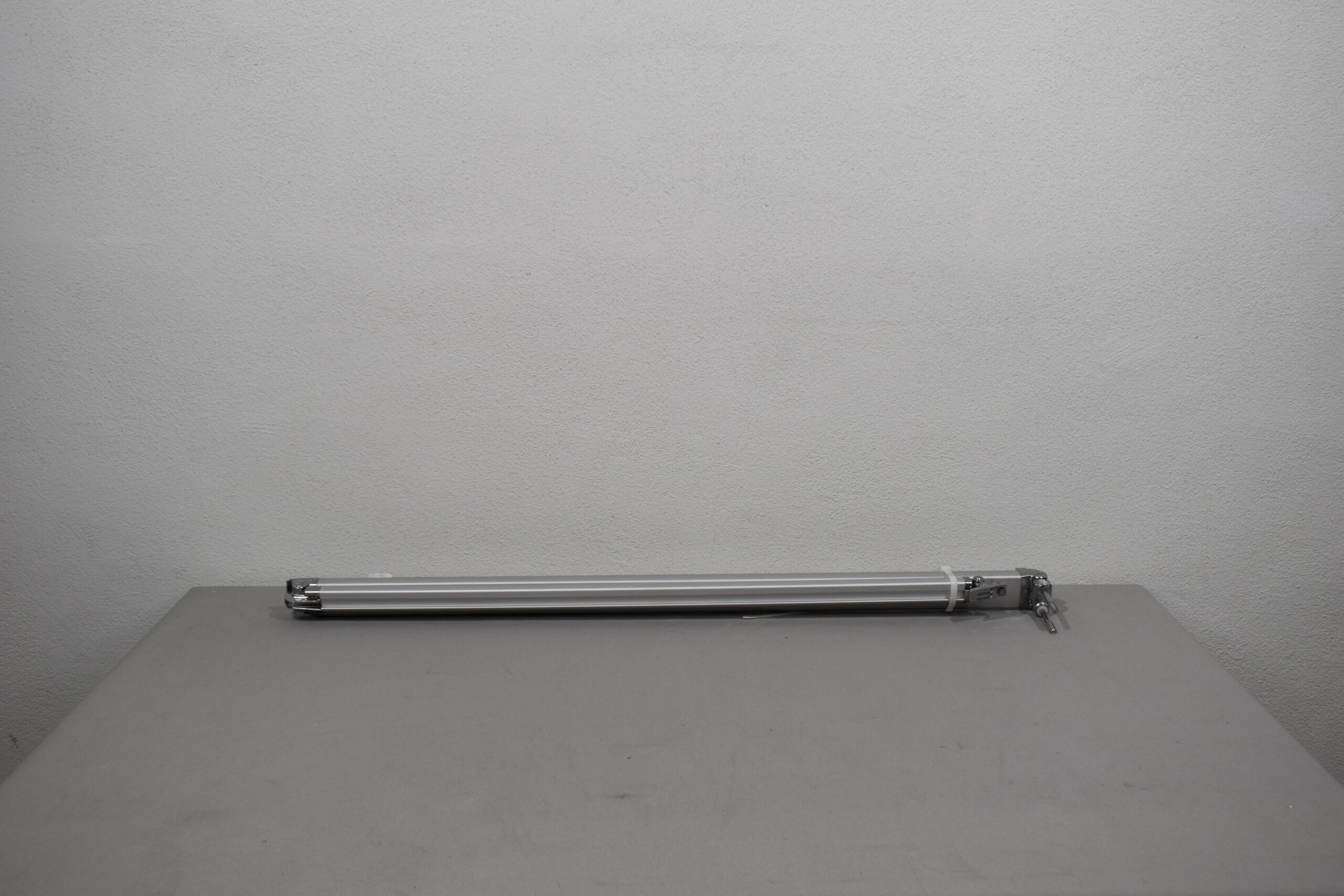 Gelenkarm rechts 2600mm zu Markise 5200