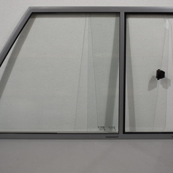 Dometic Schiebefenster S7 links 1300x720mm