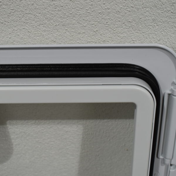 Thetford Serviceklappe Kassettentoilette 330x280mm weiß