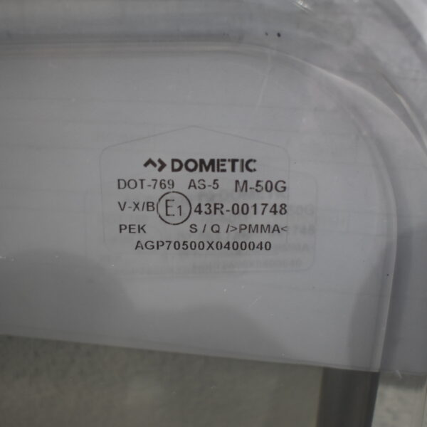 Dometic Ausstellscheibe 385 x 475mm