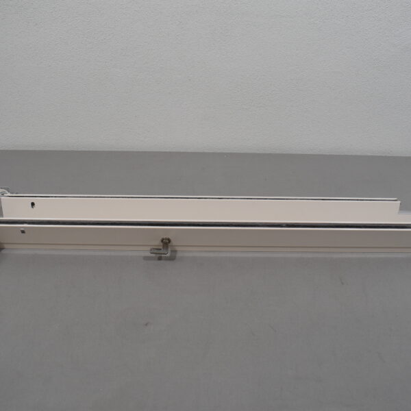 Fahrerhaus-Rollladen; elektr. Rollo inkl. Führungsschiene Flair BJ 2015-2022