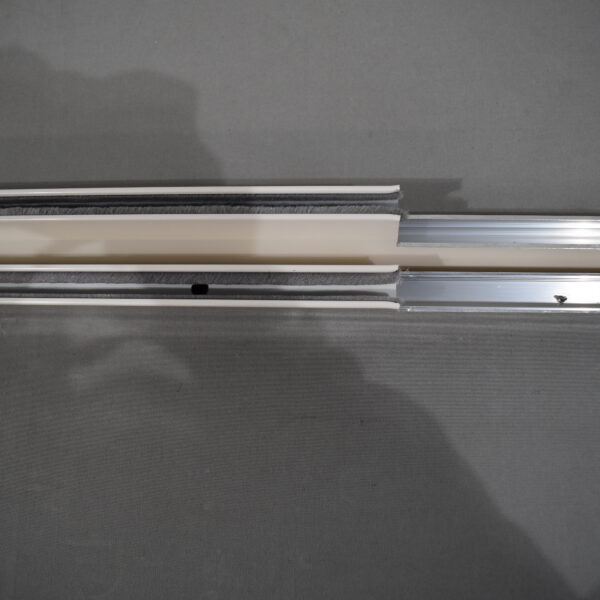 Fahrerhaus-Rollladen; elektr. Rollo inkl. Führungsschiene Flair BJ 2015-2022