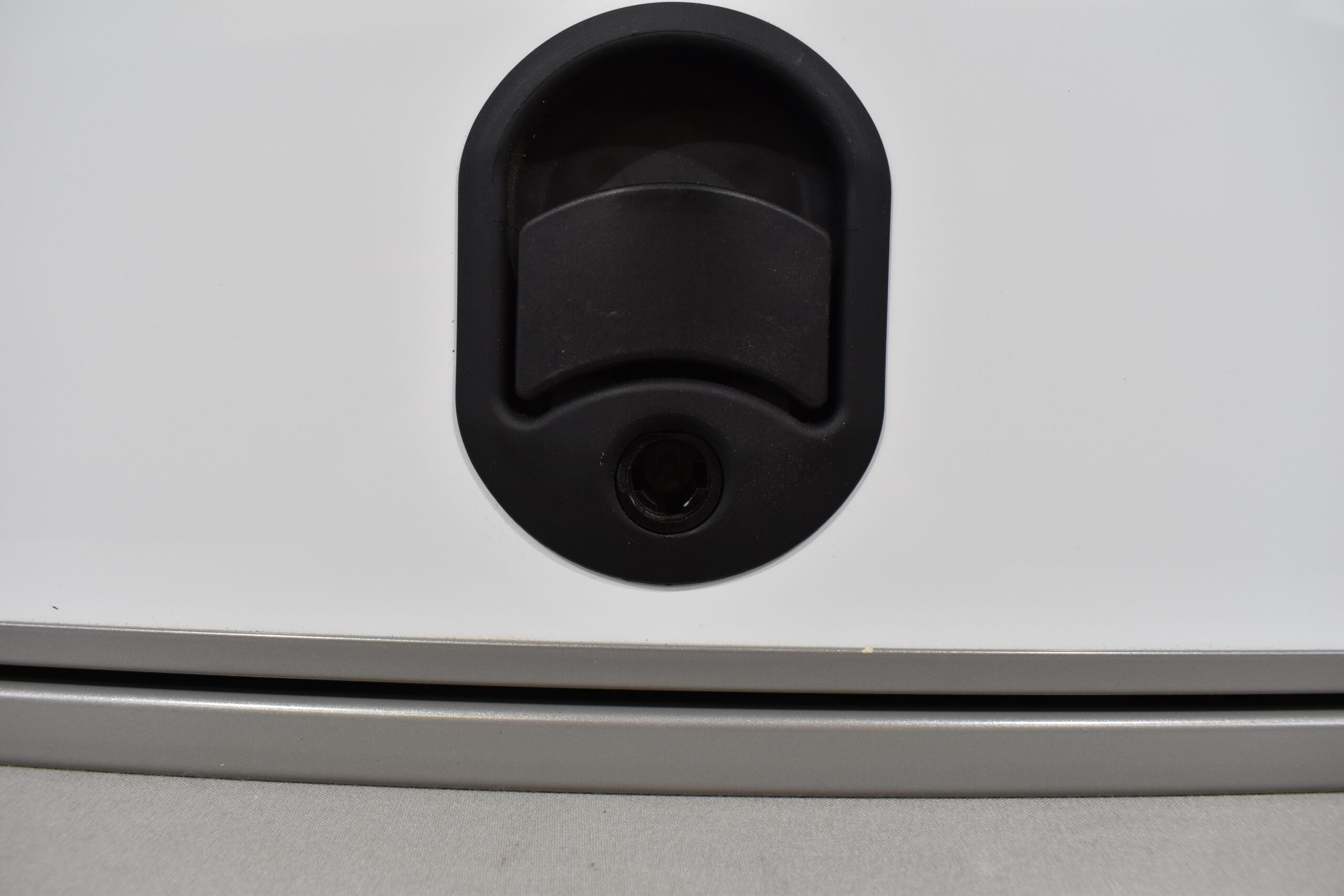 Serviceklappe 855x1180mm weiß