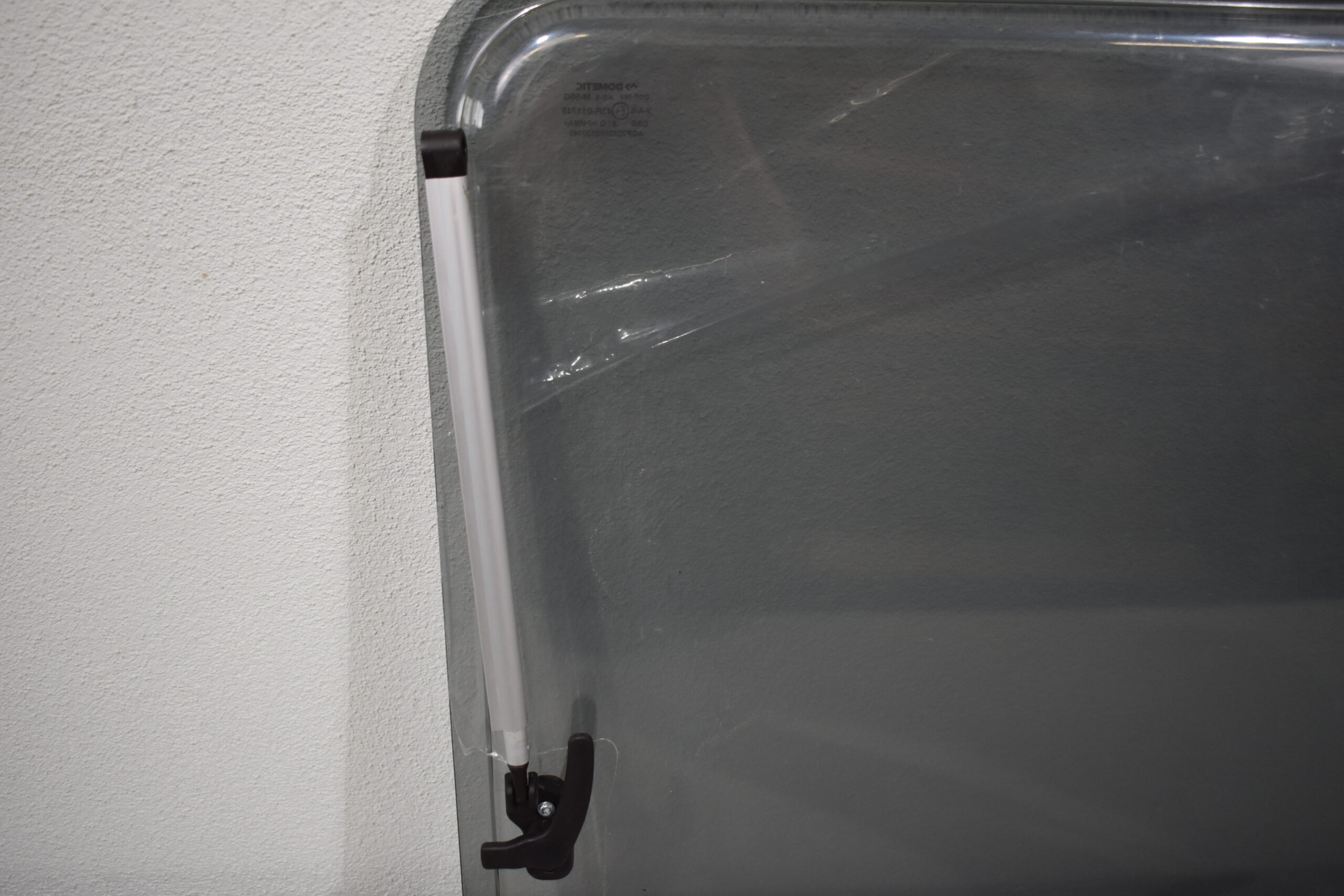 Dometic Ausstellscheibe 700x520mm