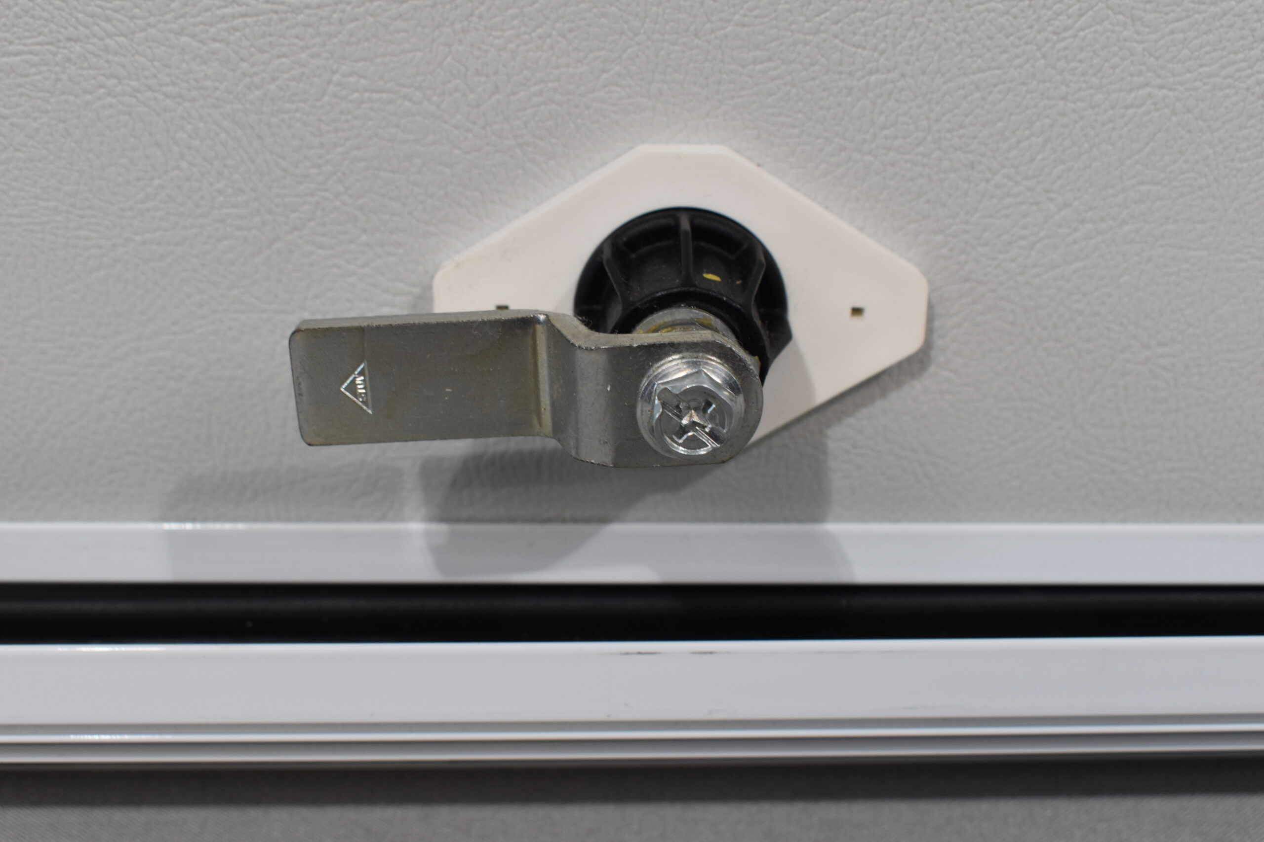 Serviceklappe 800x1100mm weiß