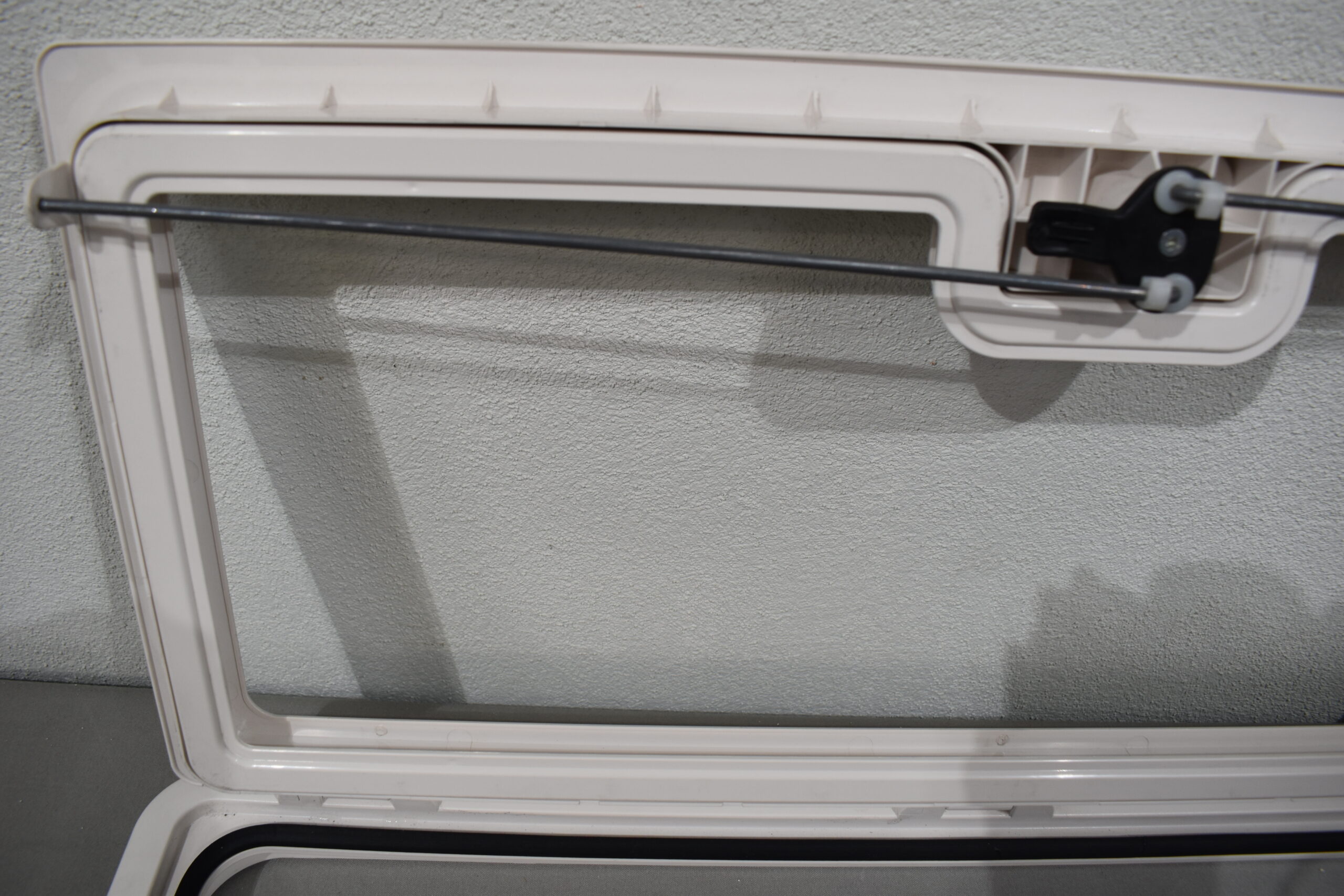 Klappenrahmen Kunststoff 345x735mm weiß