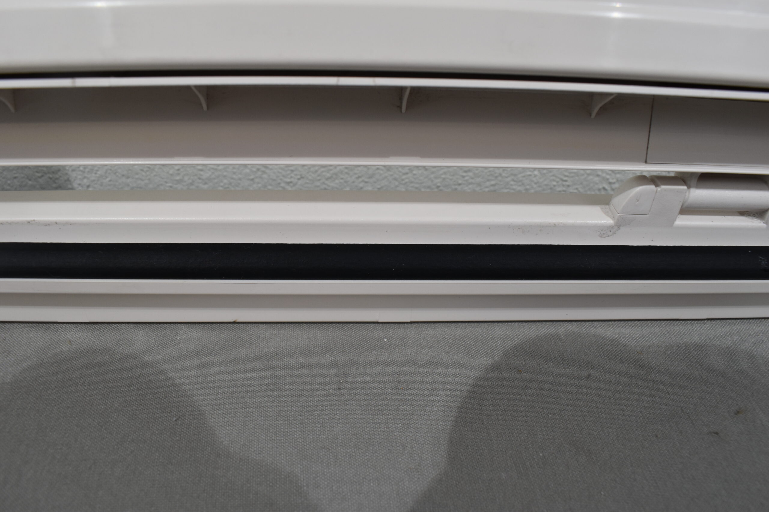 Klappenrahmen Kunststoff 345x735mm weiß