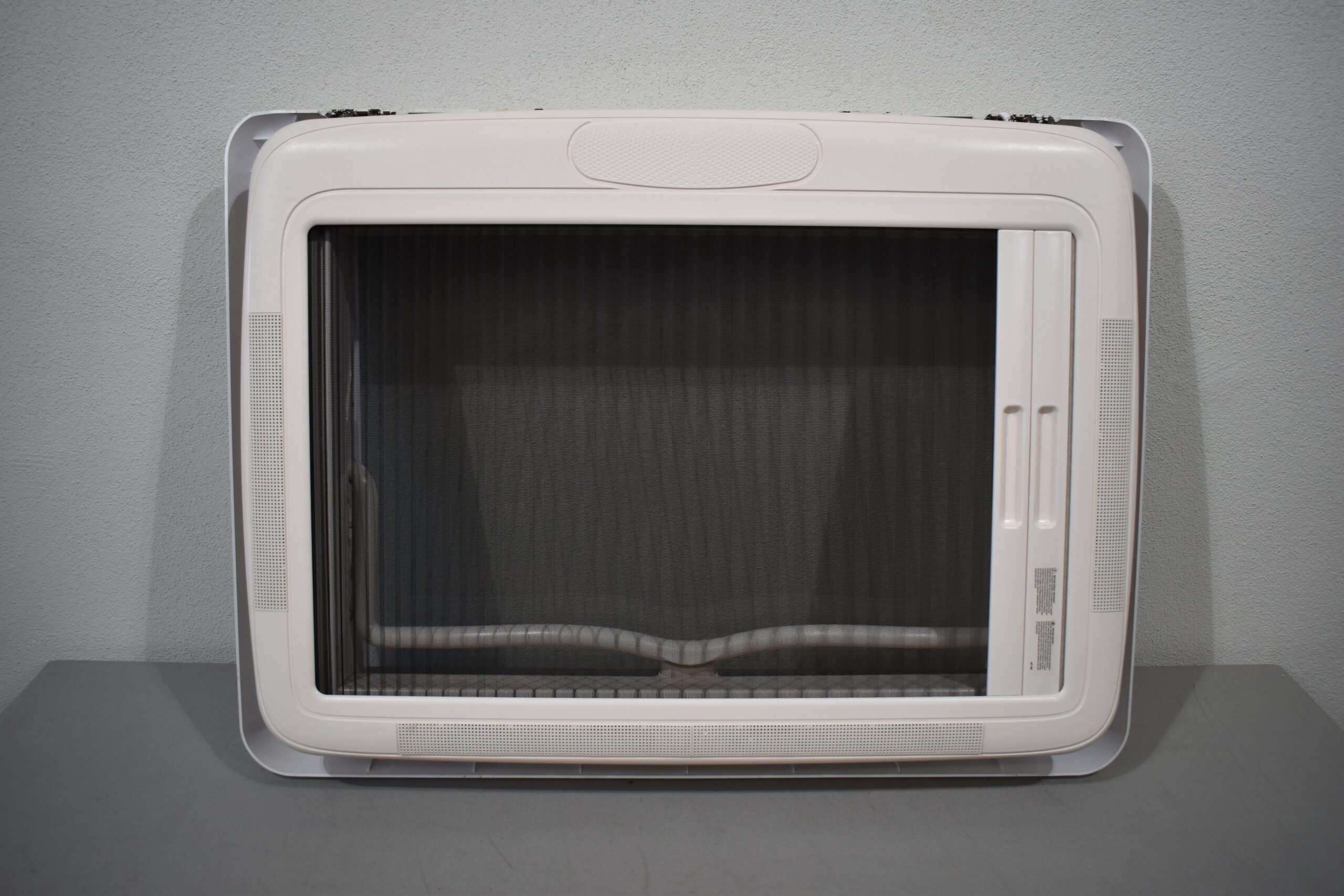 Dometic Medi-Heki Dachhaube 630x420mm weiß mit Zubehör