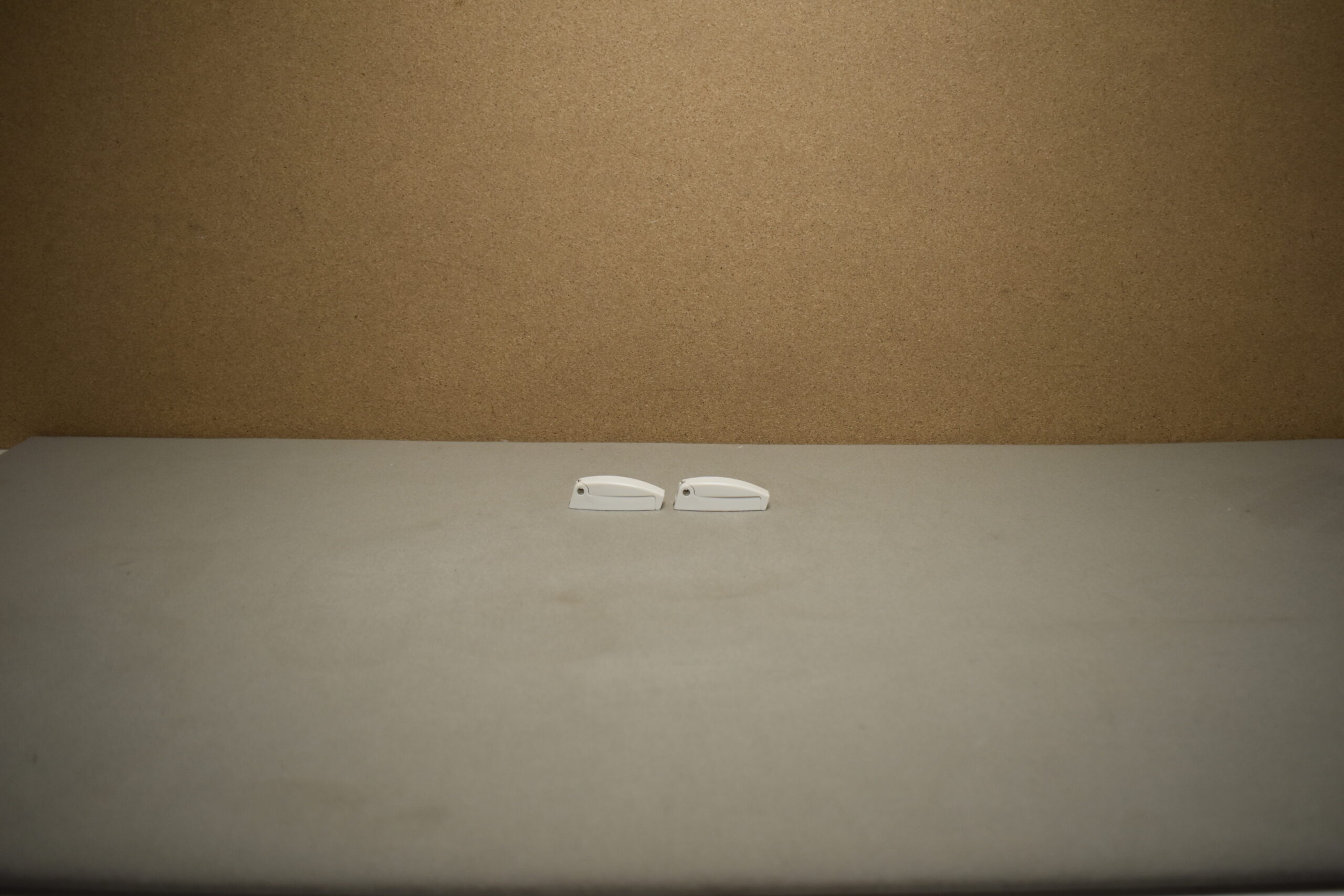 Klappenhalter weiß 2er-Set